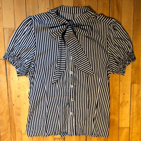 Small Stripe Hell Bunny Humbug Bow Blouse Retro Goth Tim Burton Hot Topic - Picture 4 of 8